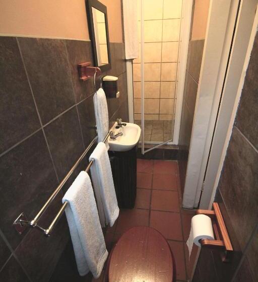 Номер Стандарт, Mali Boutique Lodge & Tube  N Axe Budget Accommodation