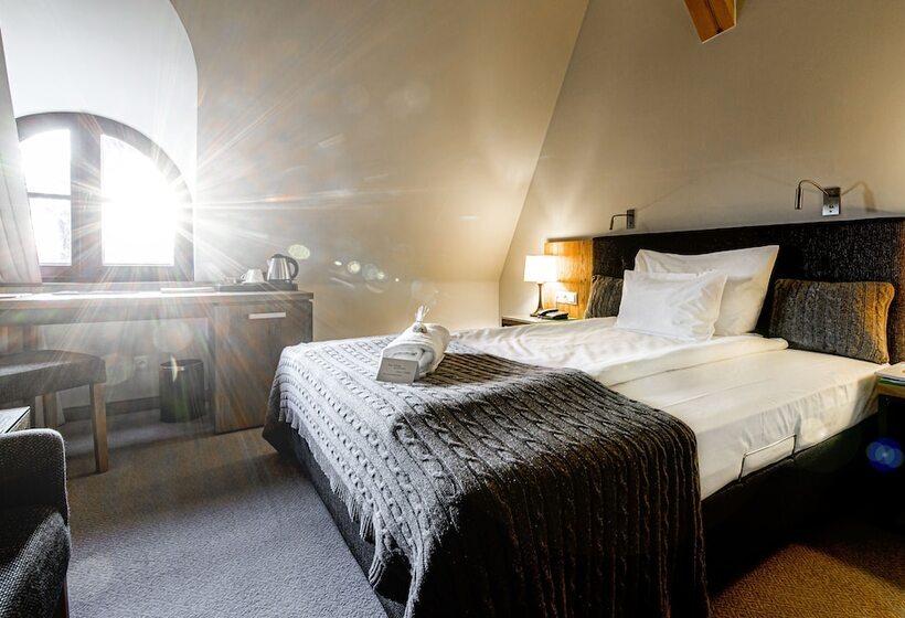 חדר סטנדרט יחיד, Uroczysko Siedmiu Stawow