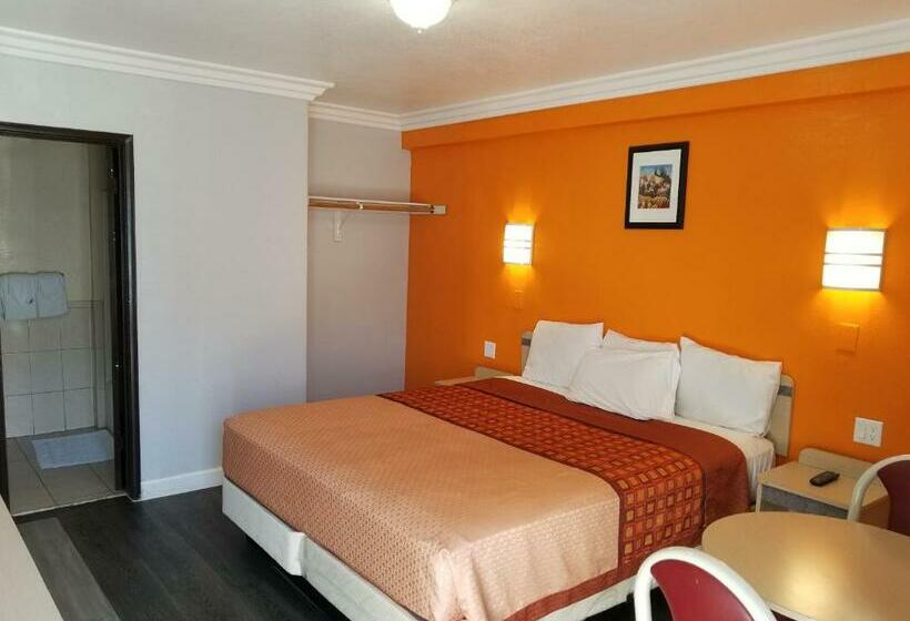 اتاق استاندارد با تخت بزرگ, Value Inn Hollywood