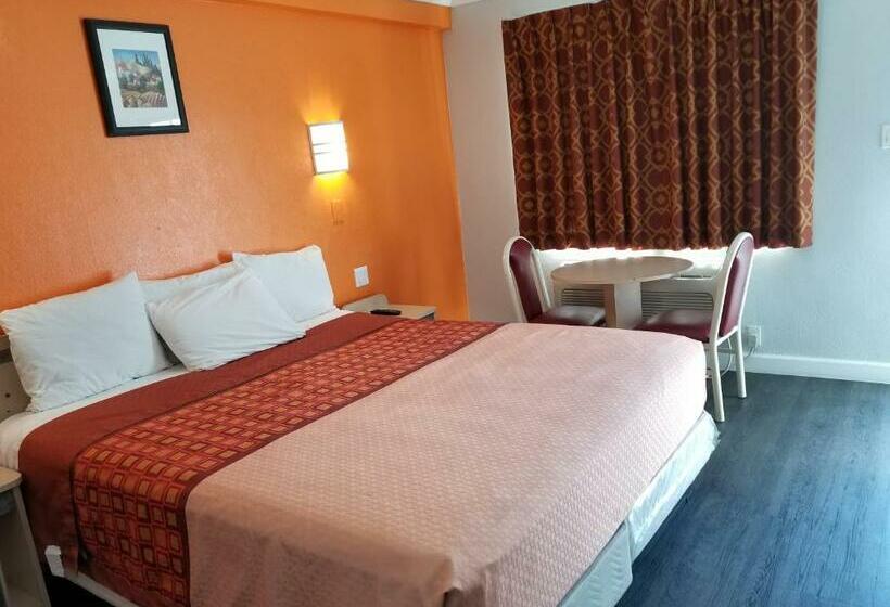اتاق استاندارد با تخت بزرگ, Value Inn Hollywood