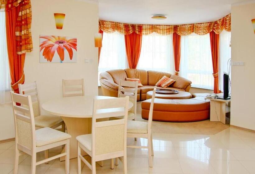 コンフォーとスイートルーム, Villa Del Mar