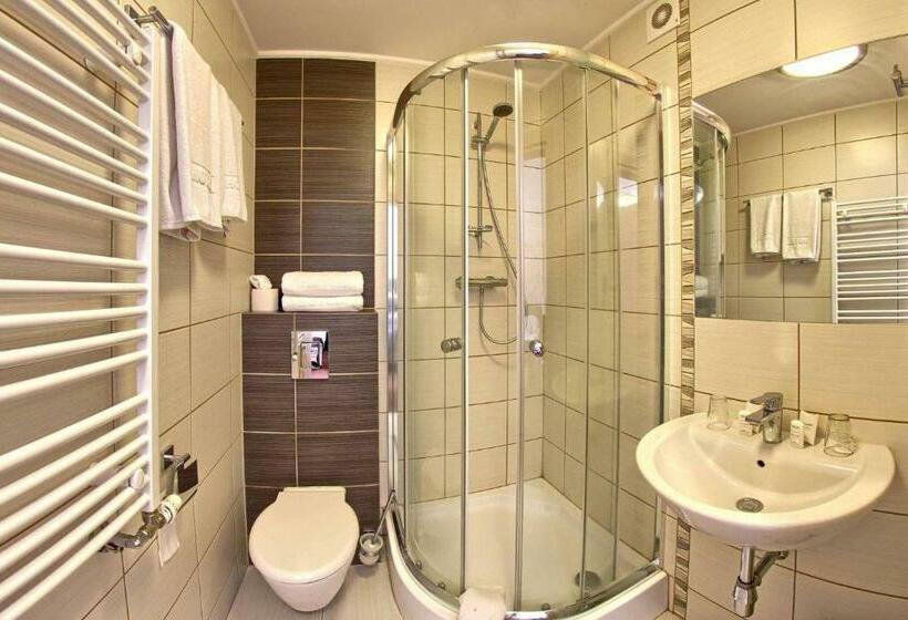 חדר סטנדרט, Zacisze