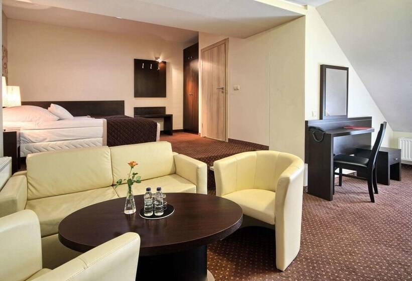 חדר דלוקס, Zacisze