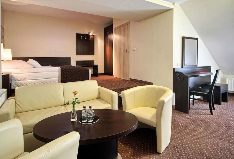 חדר דלוקס, Zacisze