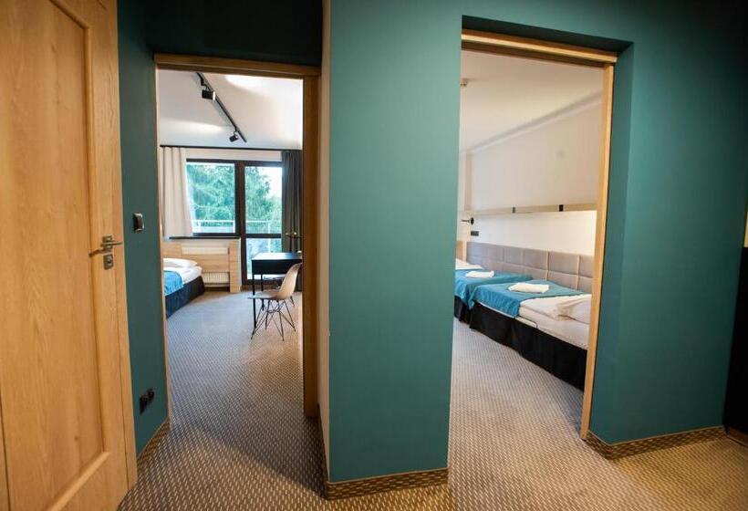 اتاق خانوادگی, Halo Szczyrk