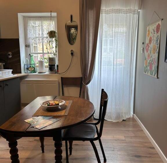 Студия Стандарт, Le Relais Du Bord De Seine