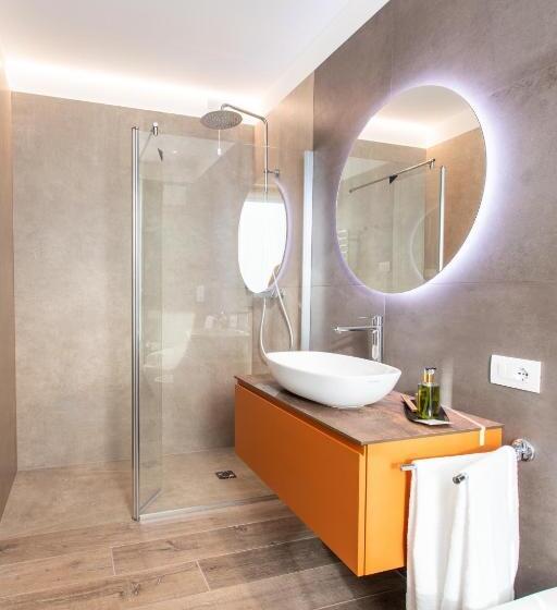 高级大房间, Re Ottone Rooms