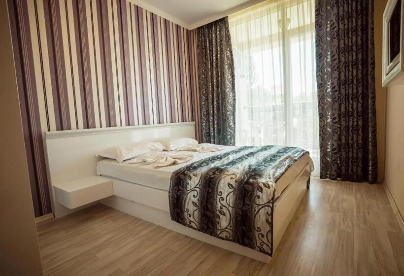 バルコニー付き１ベッドルームアパートメント, Biato Apartments   All Inclusive