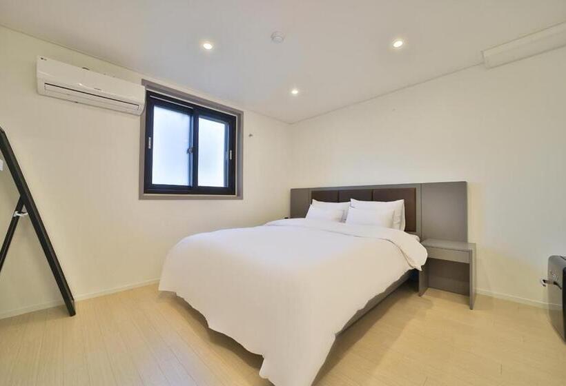 سوییت سوپریور, Green B Hotel Busan Seomyeon