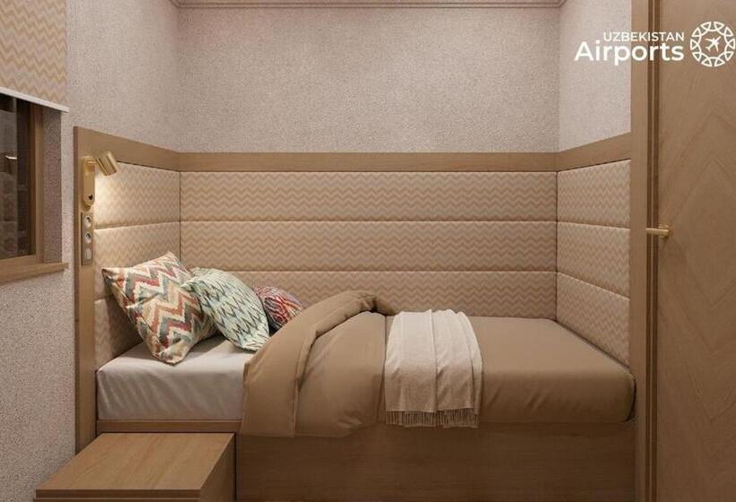 غرفة قياسية فردية لذوى الإحتياجات الخاصة, Qo Noq Tashkent Airport Hotel Sleep Lounge & Showers, Terminal 2   Transit Only