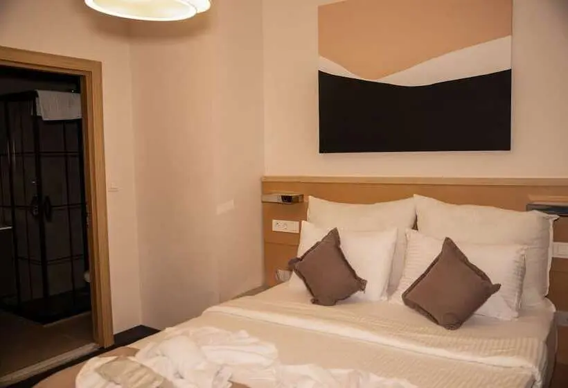 Standard-huone, Mahall