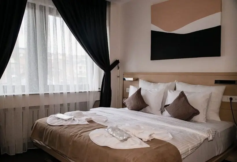 Standard-huone, Mahall
