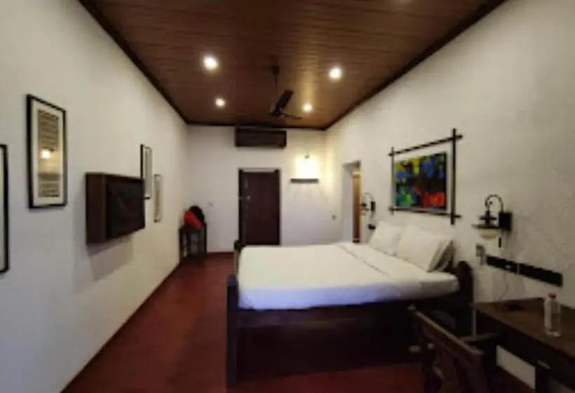 デラックスルーム, Sai Radha Heritage Beach,padu