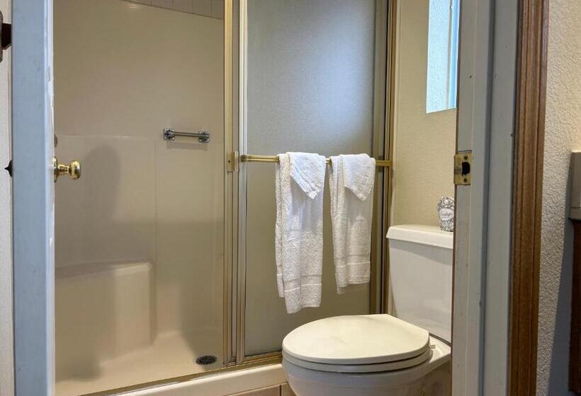 디럭스 스위트 킹 침대, Snow Bear Lodge