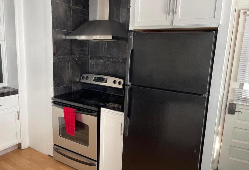 스탠다드 스튜디오, Snow Bear Lodge