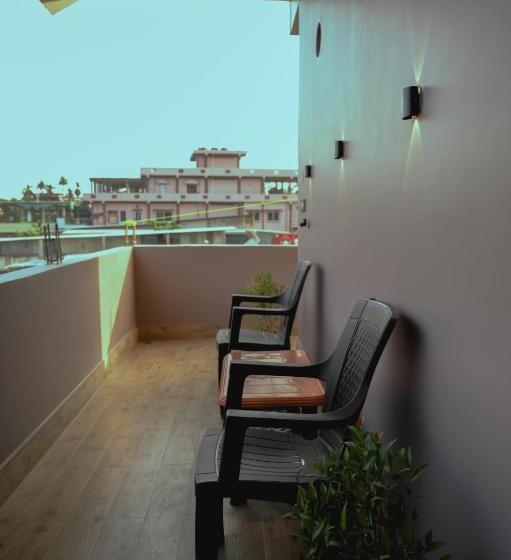 غرفة قياسية فردية حمام مشترك, Kesar Nivas Luxury Guest House