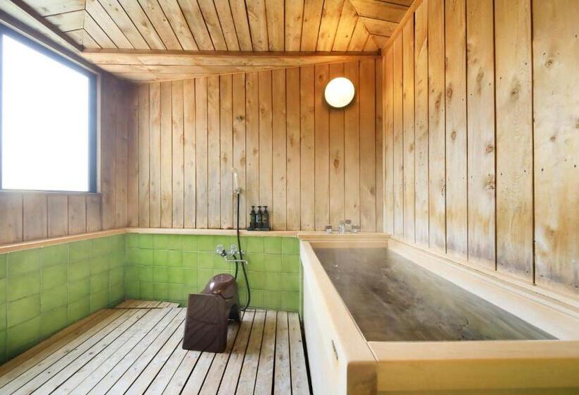 StandaardKamer, 日長庵 桂月