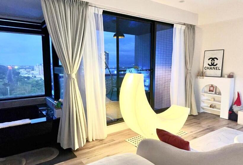 발코니 디럭스 룸, 拾月。頭城無邊際泳池溫泉房