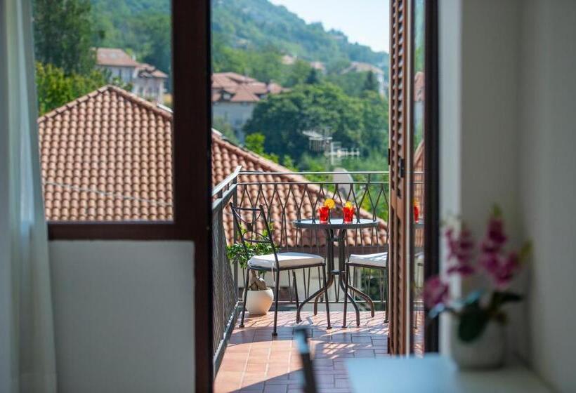 اتاق استاندارد با بالکن, Raggio Di Sole