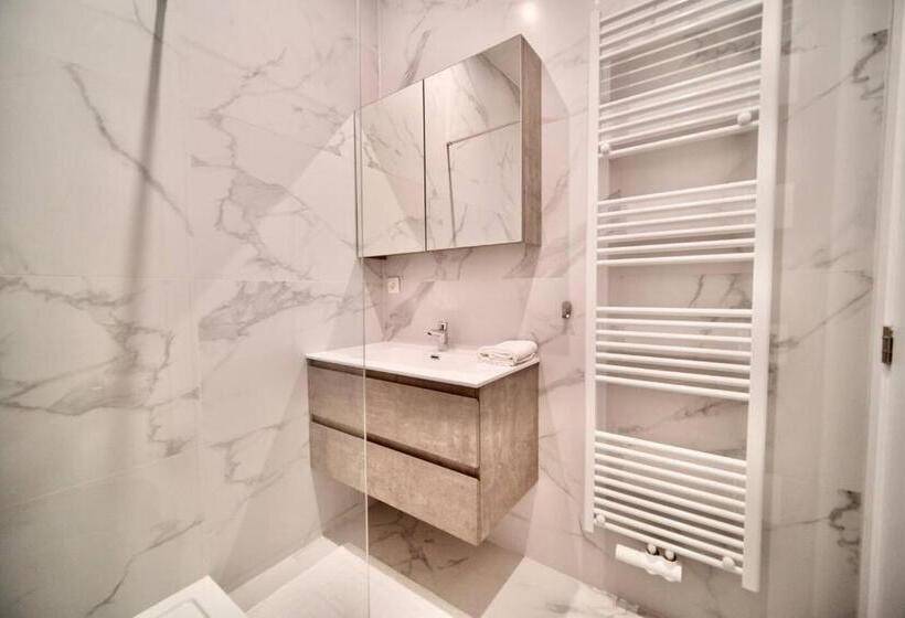 Standard Egyágyas Szoba, Smart Appart   Brussels North