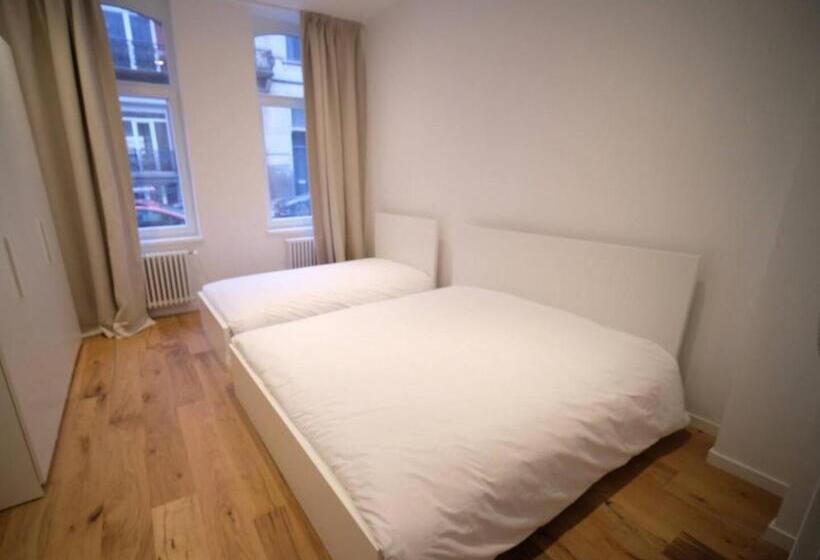 Standard Egyágyas Szoba, Smart Appart   Brussels North