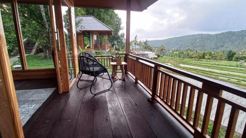 בקתה סטנדרטית, Mayura Bali Villa