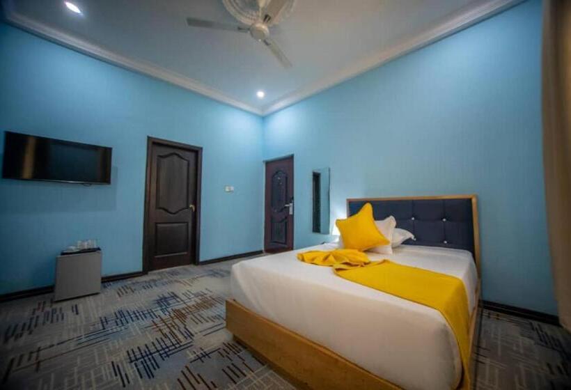 اتاق سوپریور یک تخته, Pretty Pride