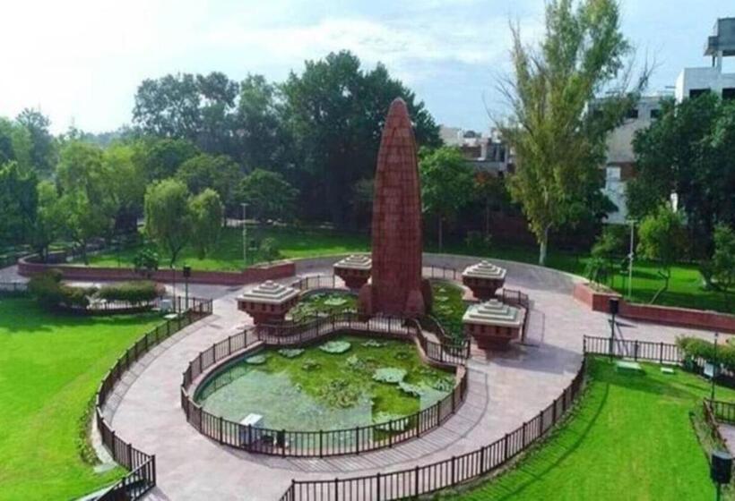 Standard Trippelrum, Prince