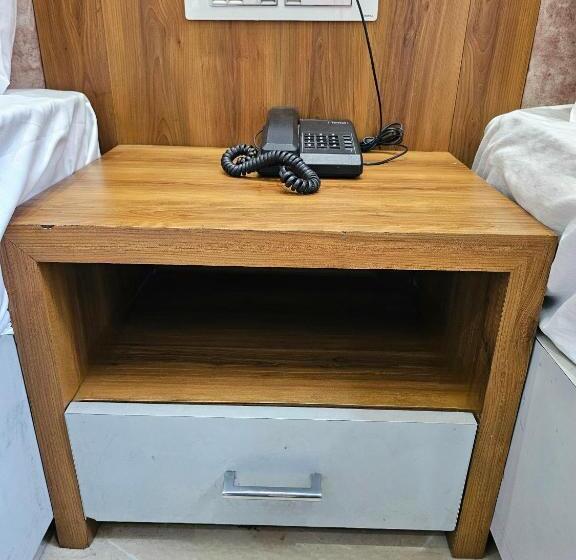 Standard Trippelrum, Prince