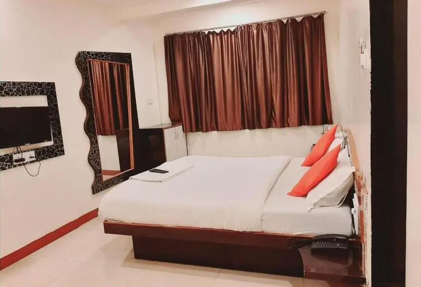 اتاق لوکس خانوادگی, Savairah Palace