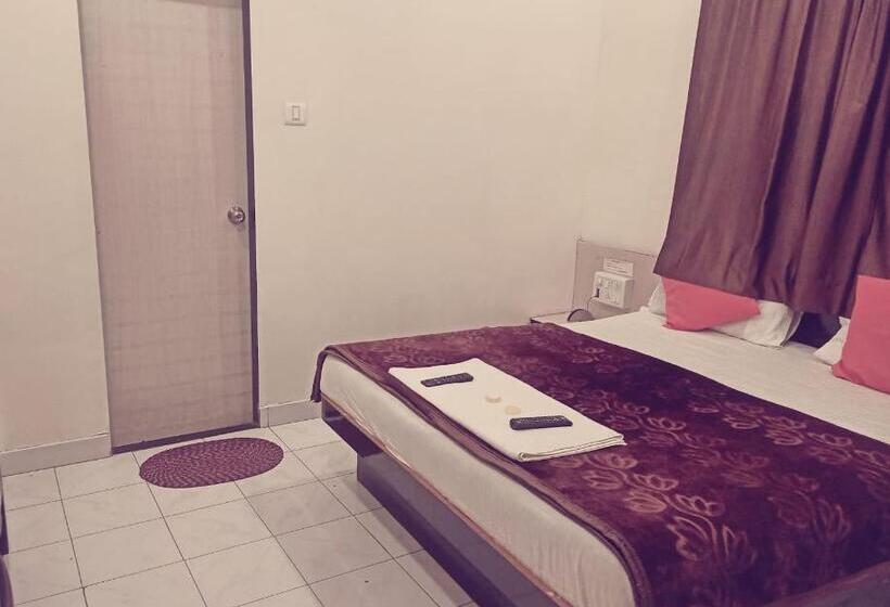 Номер Economy, Savairah Palace