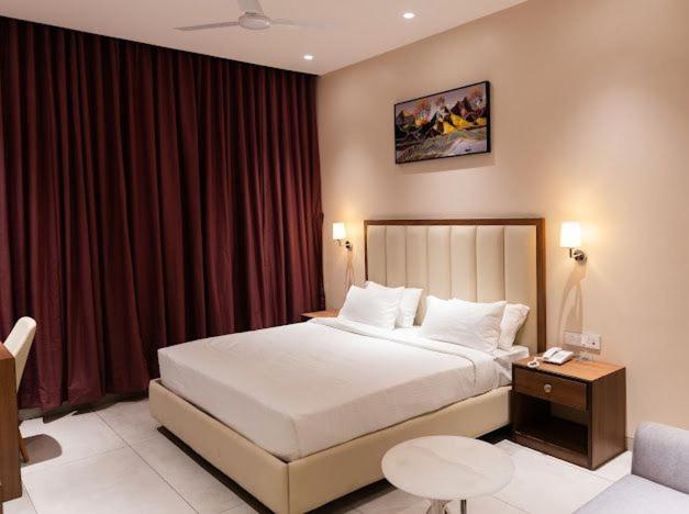 غرفة ديلوكس سرير كينج, Carnival