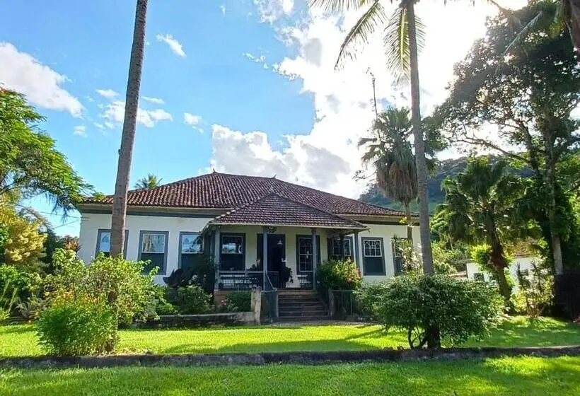 スタンダード４人部屋, Fazenda Dos Coqueiros Bananal Sp