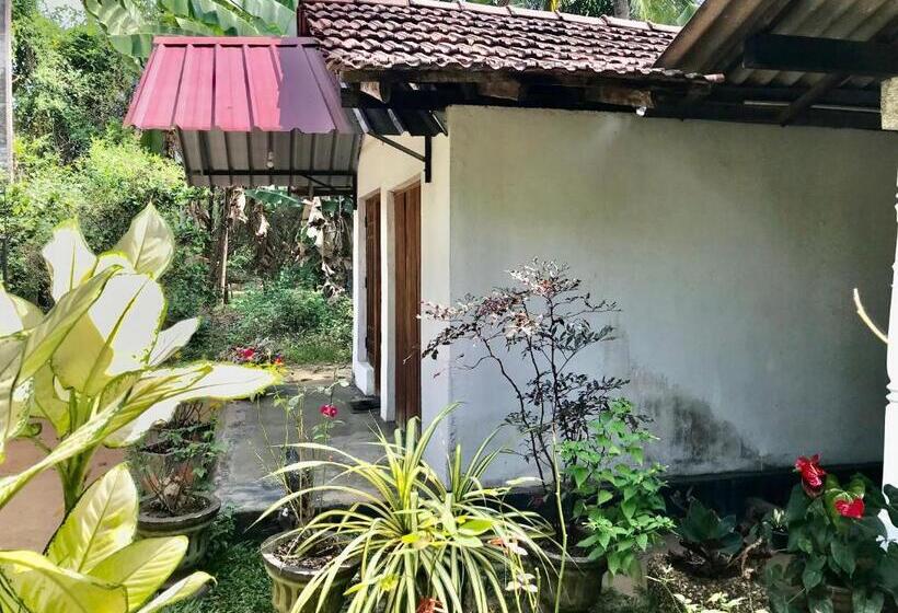 חדר סטנדרט נוף לגינה, Lucky S Homestay