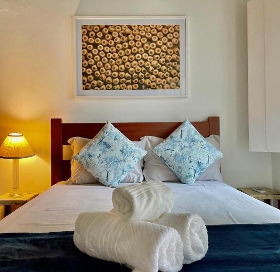 اتاق استاندارد سه نفره, Pousada Tom Jobim