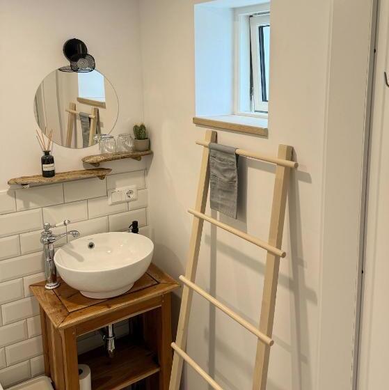 اتاق استاندارد, Curry House Rooms