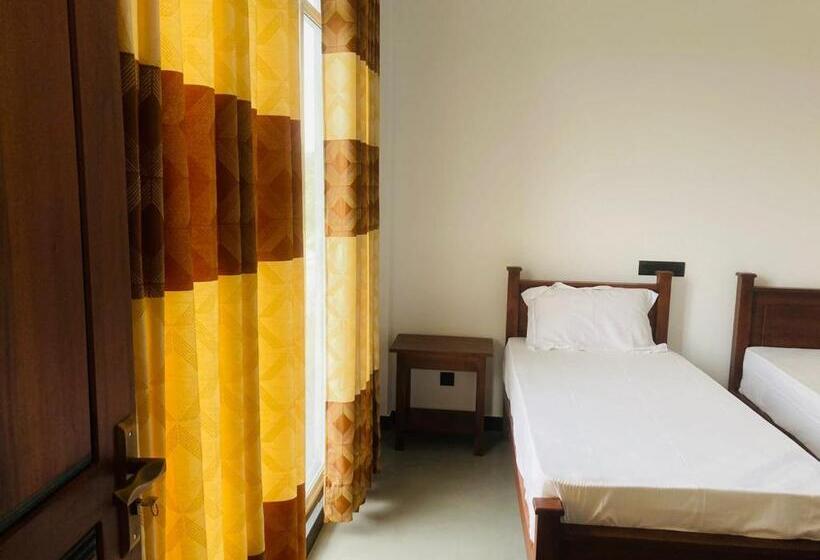 经济房, Horizon Guest House