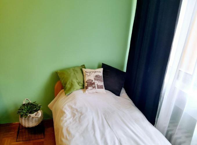 اتاق استاندارد یک نفره, Quiet Room With Workspace In Top Location