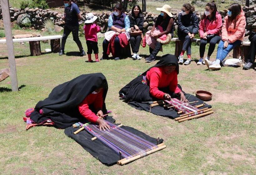 Номер Стандарт Индивидуальный Совместная Ванная, Sky Lodge Taquile