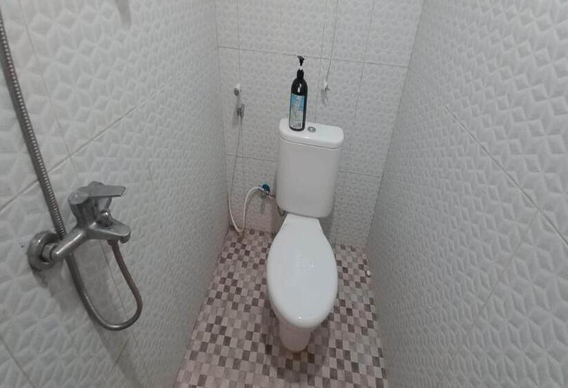 デラックスルーム, Capital O 93533 Griya Denok