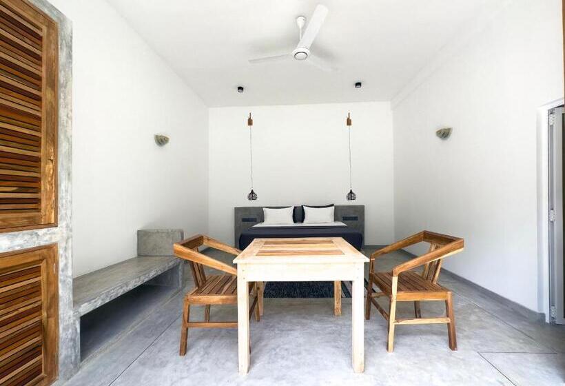 스탠다드 룸 킹사이즈 침대, Moringa Mirissa