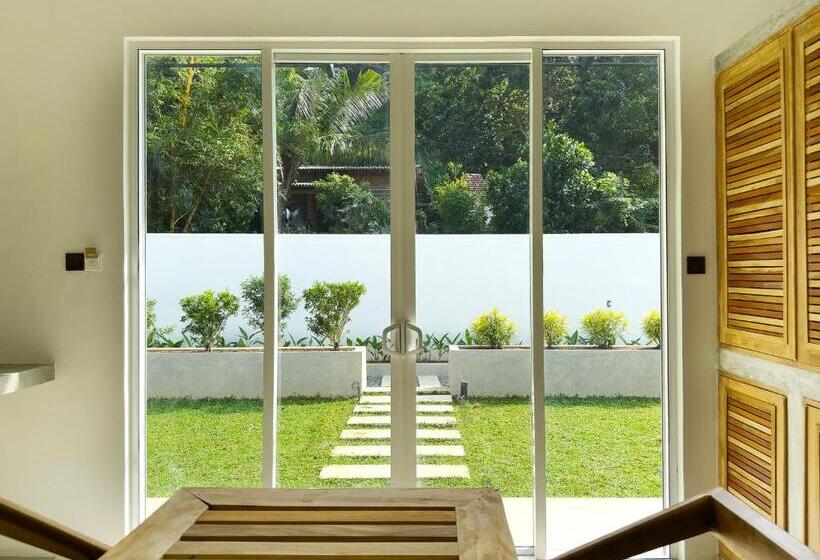 스탠다드 룸 킹사이즈 침대, Moringa Mirissa