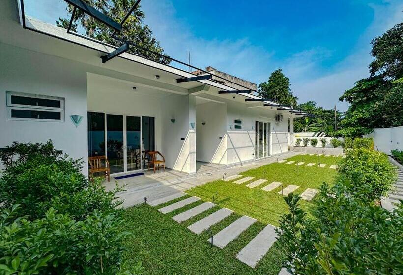 스탠다드 룸 킹사이즈 침대, Moringa Mirissa