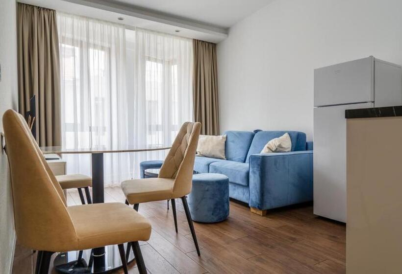 آپارتمان 1 خوابه, Kondina Suites