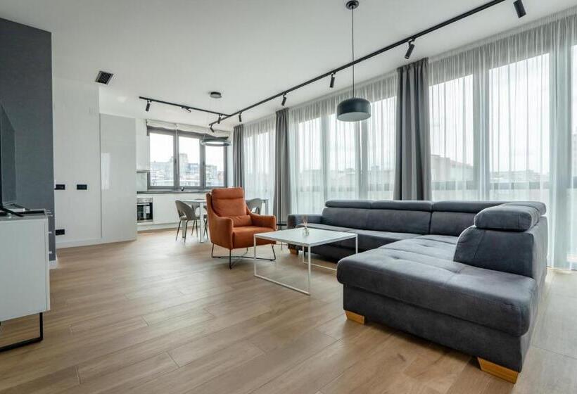 آپارتمان لوکس 1 خوابه, Kondina Suites