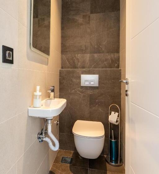 آپارتمان 2 خوابه, Kondina Suites