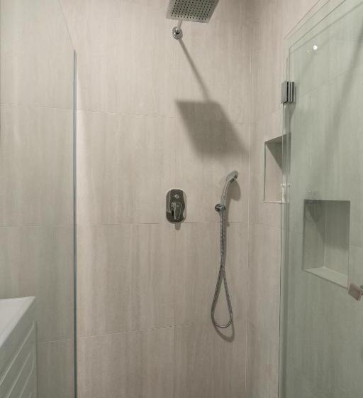 آپارتمان لوکس 1 خوابه, Kondina Suites