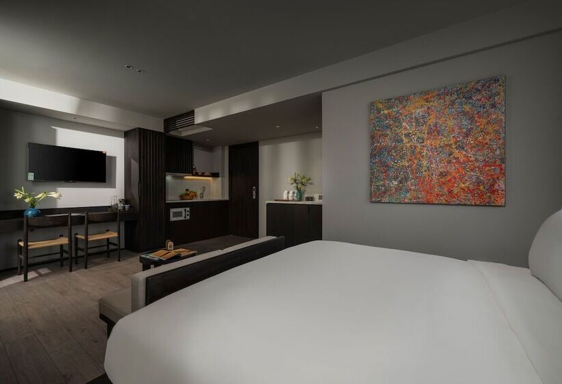 استودیوی لوکس, Thè Hem Hotel And Apartment