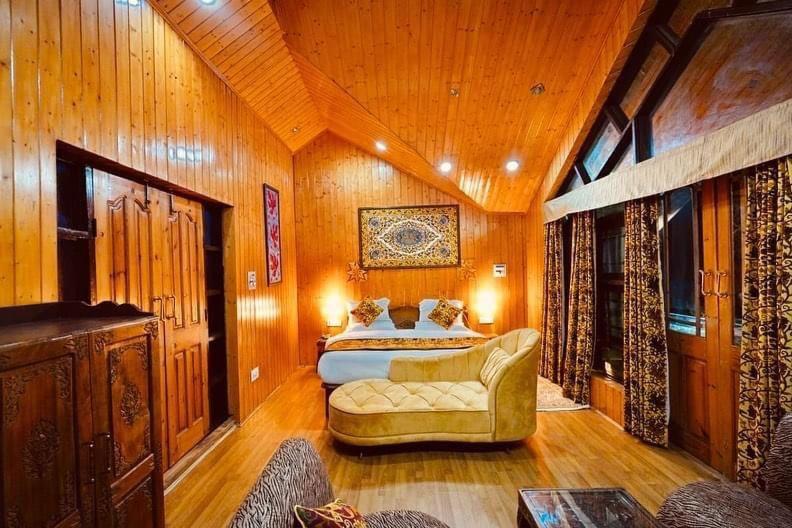 Полулюкс с Балконом, Sojourn Cottages Pahalgam