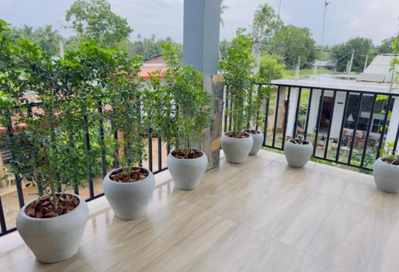 디럭스 스위트, Stupas Vista